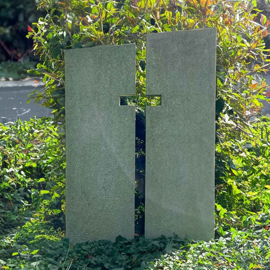 Grabstein "Amne Machin" gedenkstein.design   gedenkstein.design Hauptbild